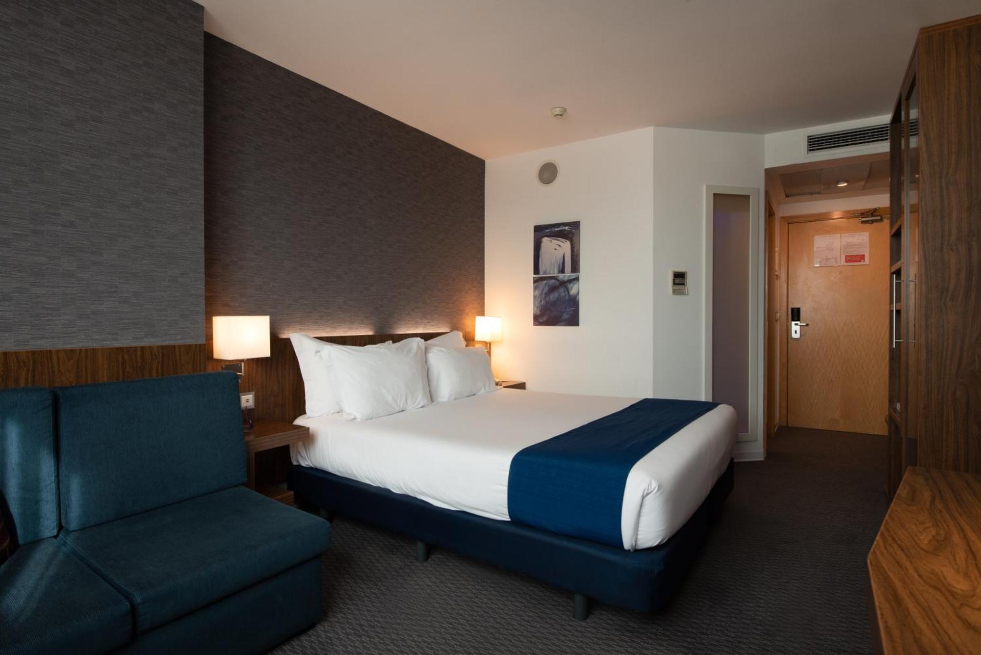 Standard Double Room Sofa Bed